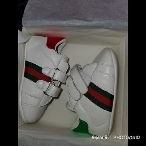 GUCCI BABY SNEAKERS
